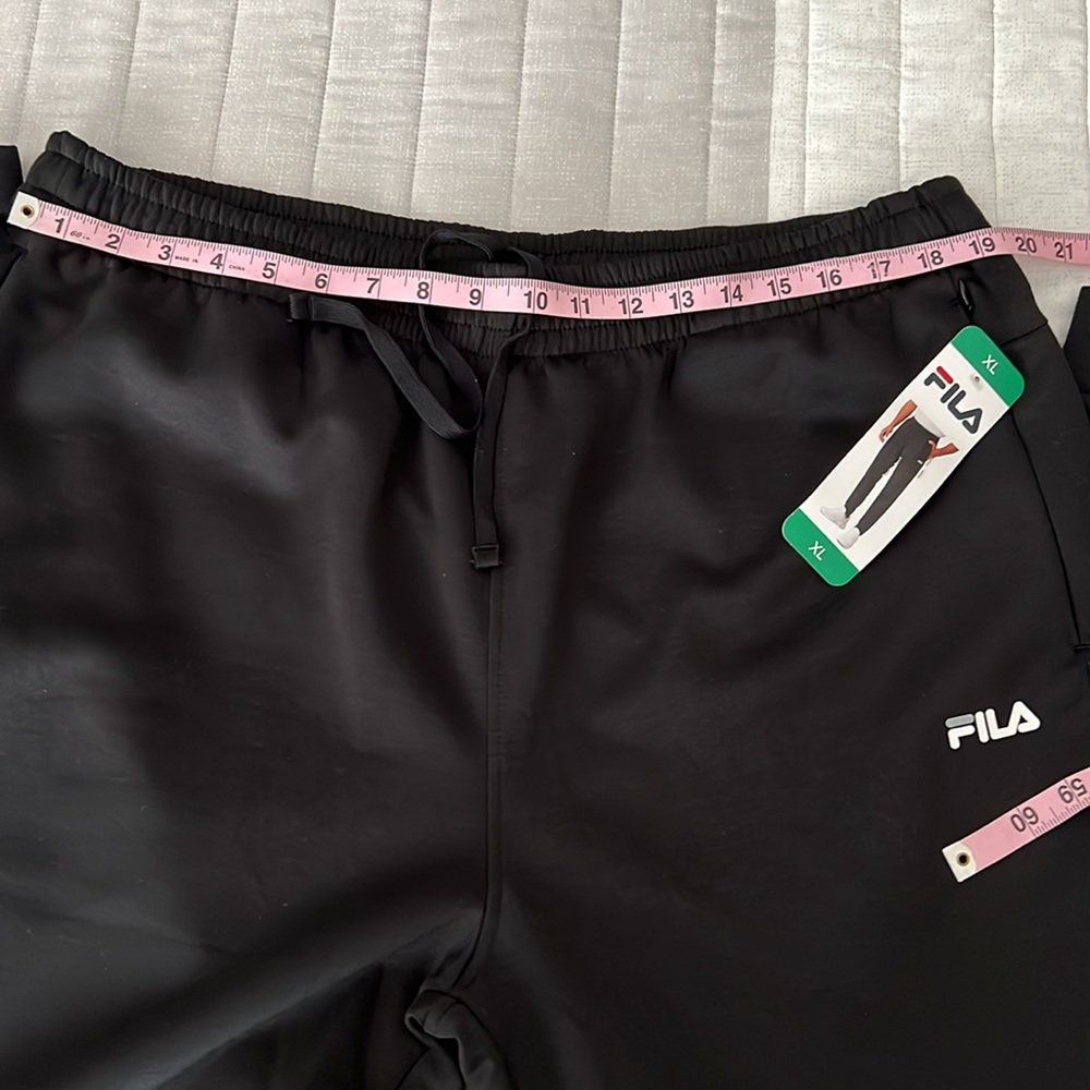 NWT (FILA ) men’s Joggers size XL - Picture 10 of 16